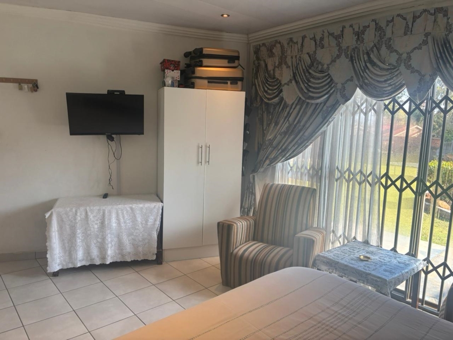 4 Bedroom Property for Sale in Albertsdal Gauteng