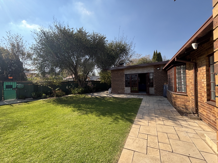 3 Bedroom Property for Sale in Goedeburg Gauteng