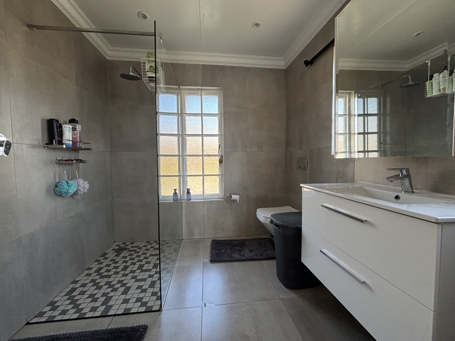3 Bedroom Property for Sale in Goedeburg Gauteng