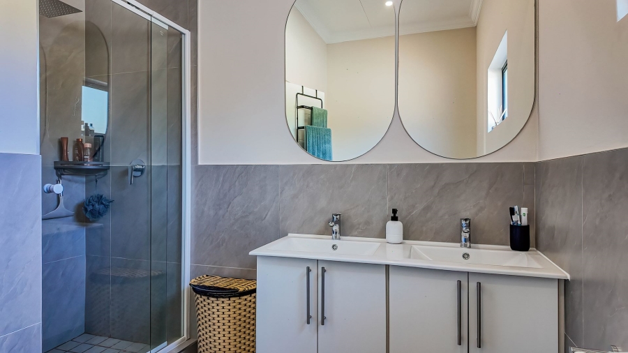 3 Bedroom Property for Sale in Rietvalleirand Gauteng