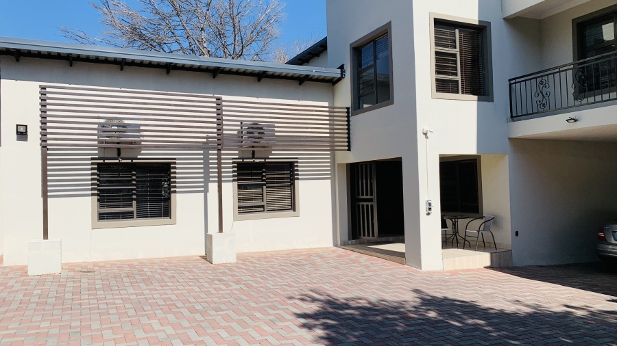 To Let Commercial Property for Rent in Noordwyk Gauteng