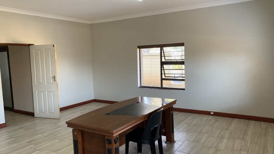 To Let Commercial Property for Rent in Noordwyk Gauteng