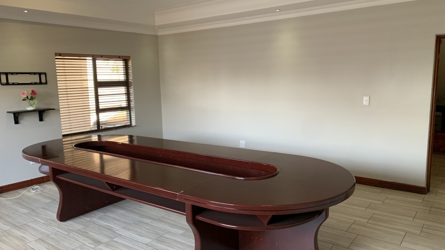 To Let Commercial Property for Rent in Noordwyk Gauteng