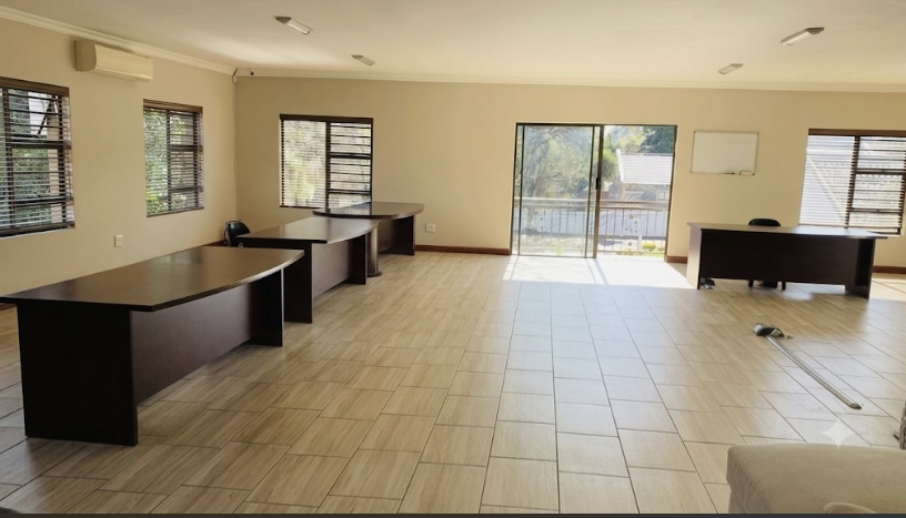 To Let Commercial Property for Rent in Noordwyk Gauteng
