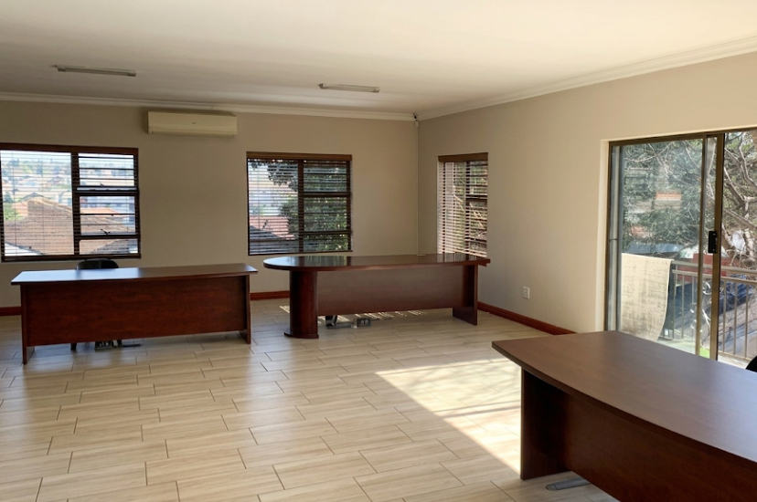 To Let Commercial Property for Rent in Noordwyk Gauteng