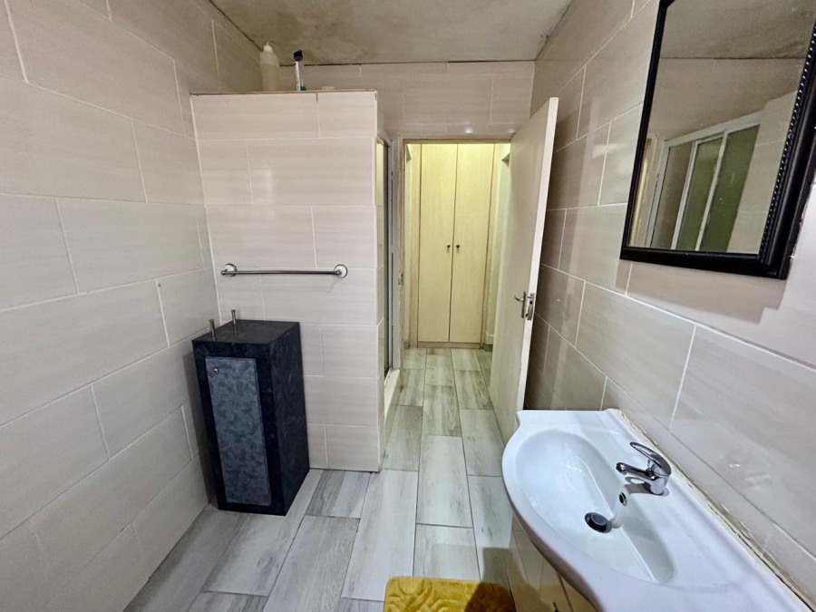 3 Bedroom Property for Sale in Halfway Gardens Gauteng