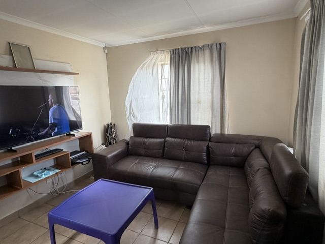 3 Bedroom Property for Sale in Olievenhoutbosch Gauteng
