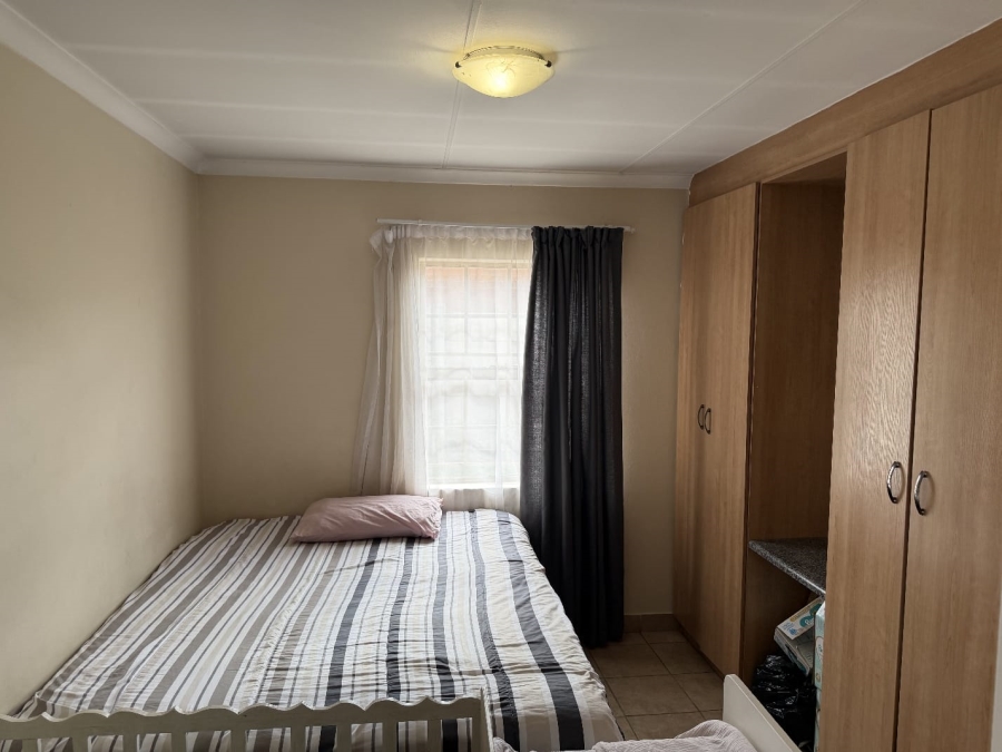 3 Bedroom Property for Sale in Olievenhoutbosch Gauteng