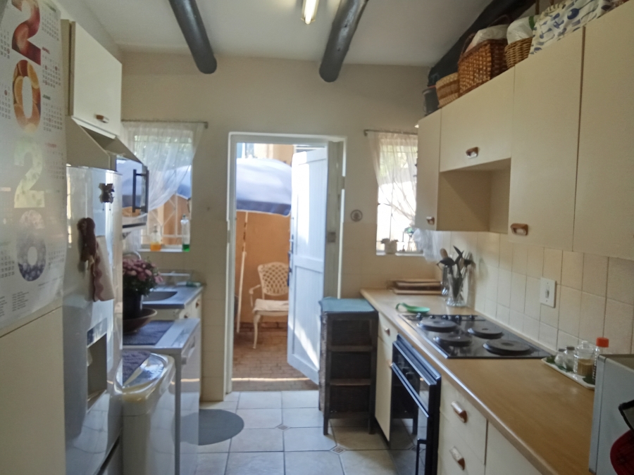 2 Bedroom Property for Sale in Roodekrans Gauteng