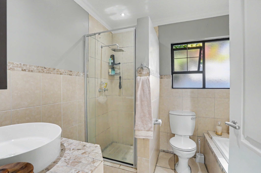 3 Bedroom Property for Sale in North Riding Gauteng