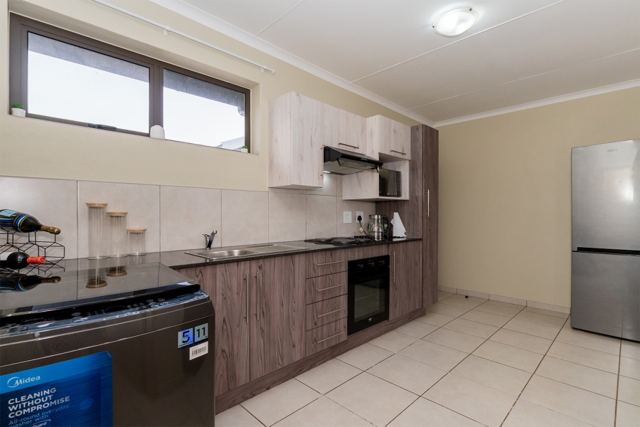 1 Bedroom Property for Sale in Norton Park Gauteng