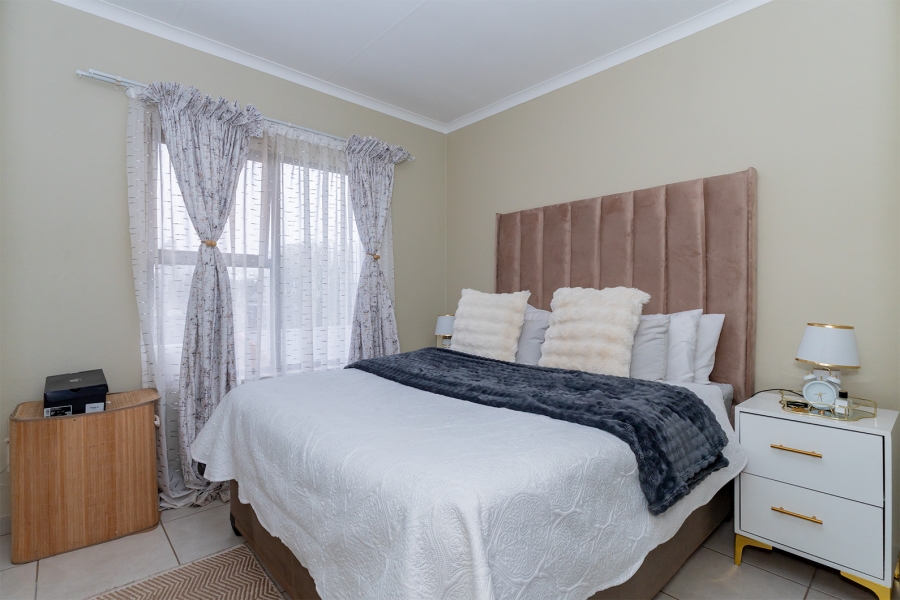 1 Bedroom Property for Sale in Norton Park Gauteng