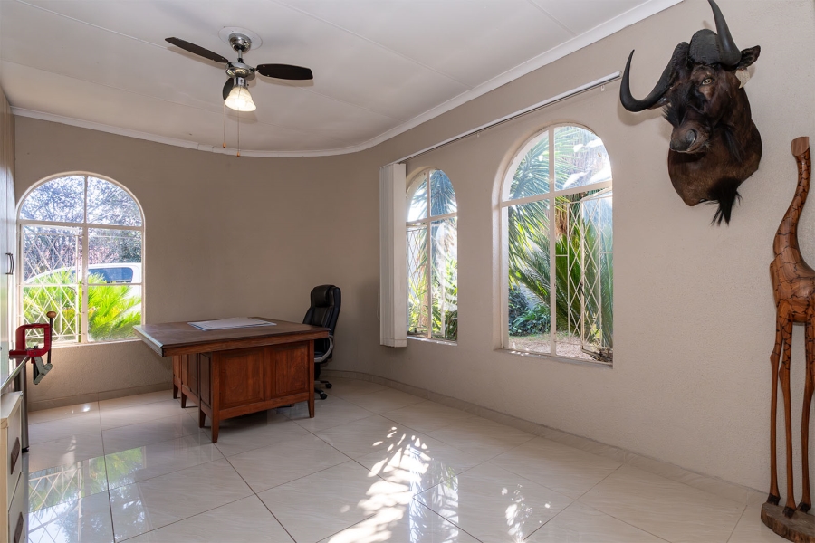 3 Bedroom Property for Sale in Beyers Park Gauteng