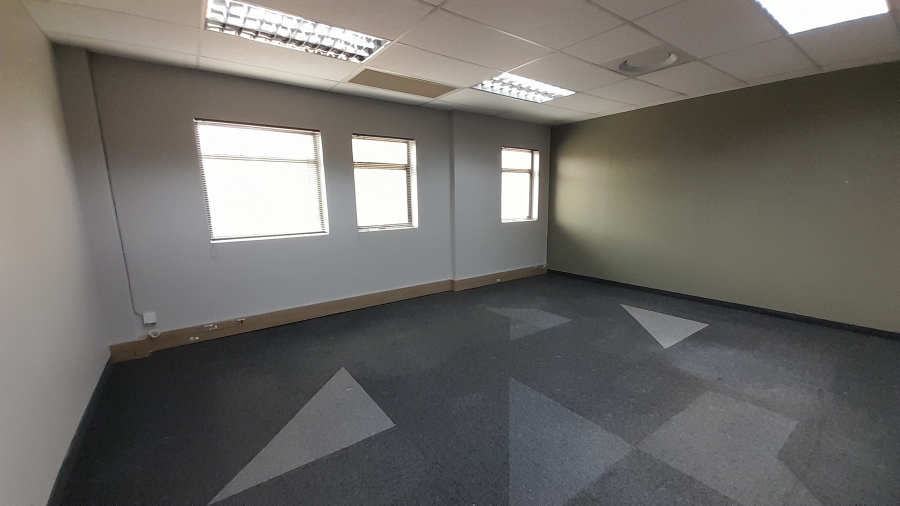 To Let Commercial Property for Rent in Faerie Glen Gauteng
