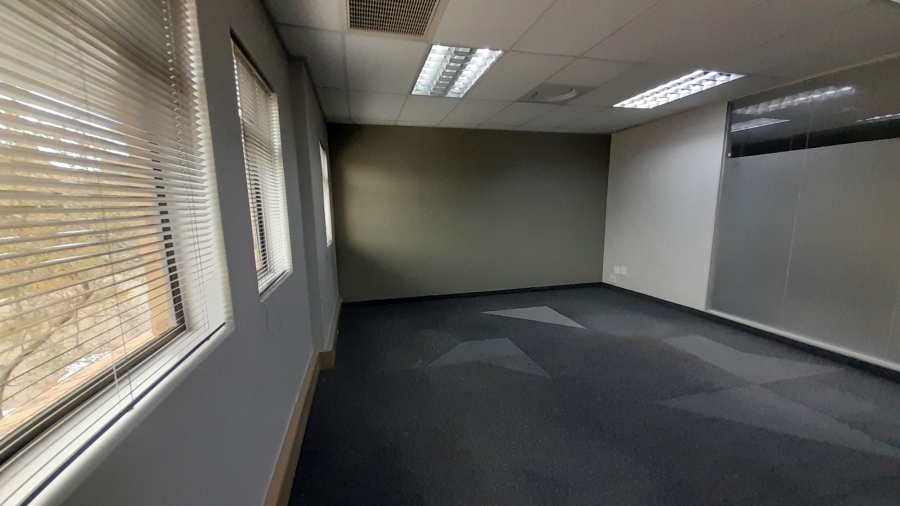 To Let Commercial Property for Rent in Faerie Glen Gauteng