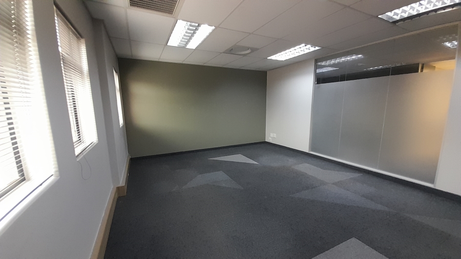 To Let Commercial Property for Rent in Faerie Glen Gauteng