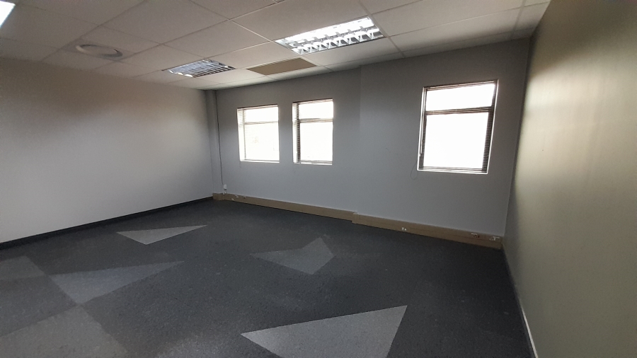To Let Commercial Property for Rent in Faerie Glen Gauteng