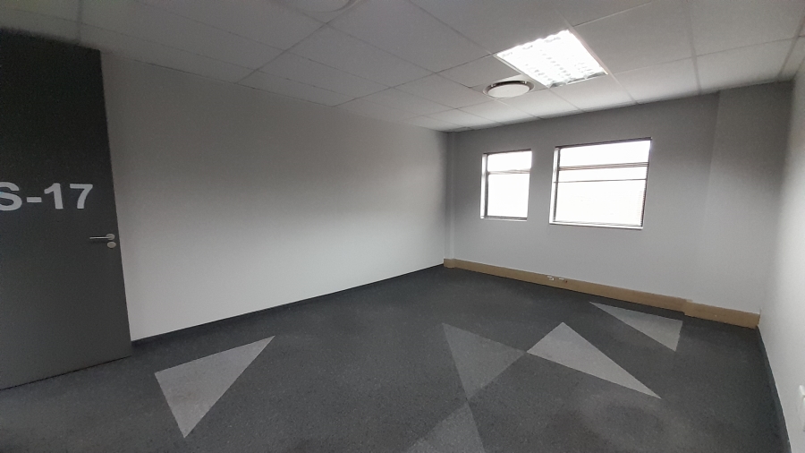 To Let Commercial Property for Rent in Faerie Glen Gauteng
