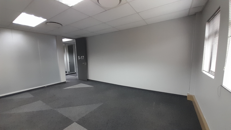To Let Commercial Property for Rent in Faerie Glen Gauteng