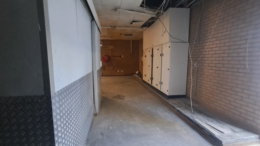 To Let Commercial Property for Rent in Waterkloof Ridge Gauteng
