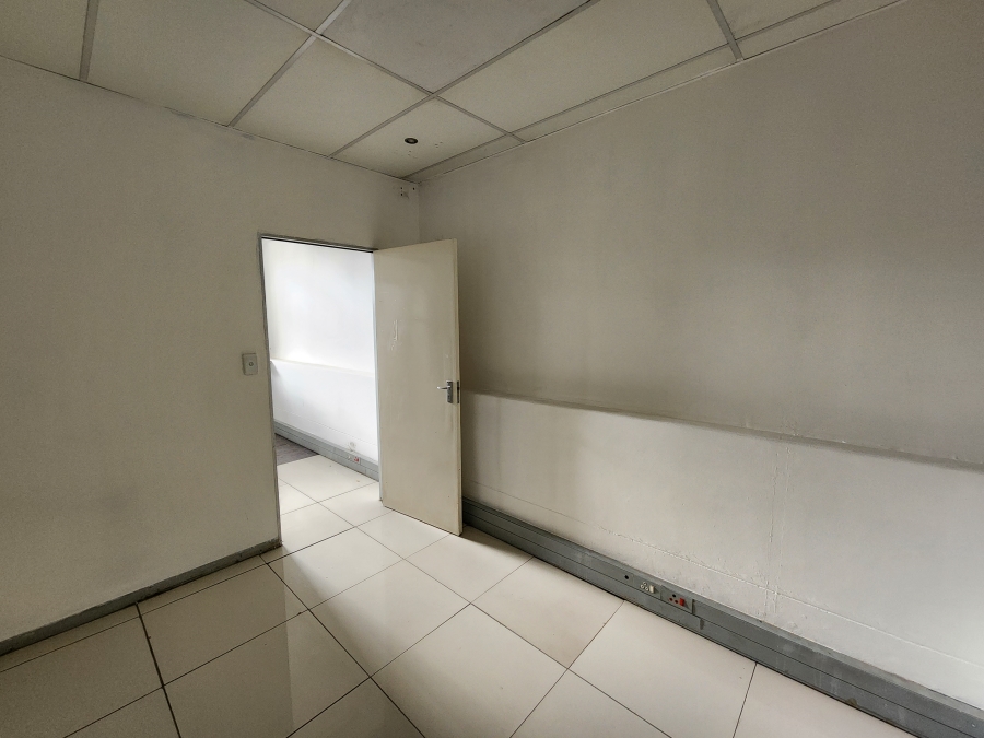 To Let Commercial Property for Rent in Montana Gauteng