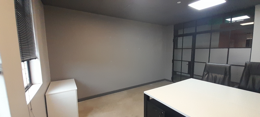To Let Commercial Property for Rent in Faerie Glen Gauteng