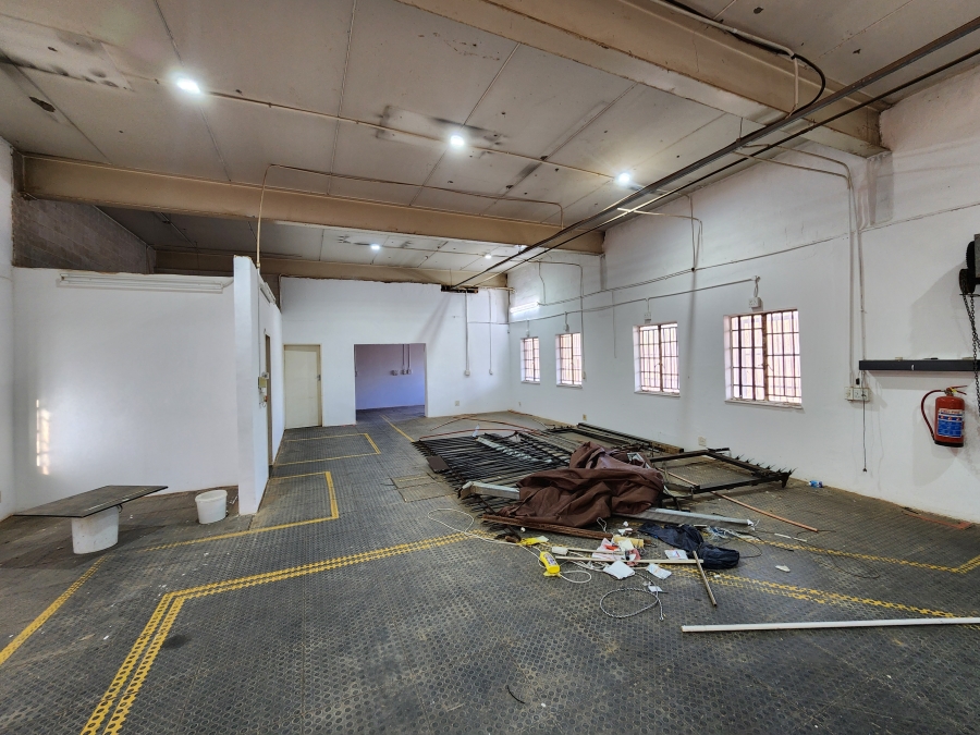 To Let Commercial Property for Rent in Jan Niemand Park Gauteng