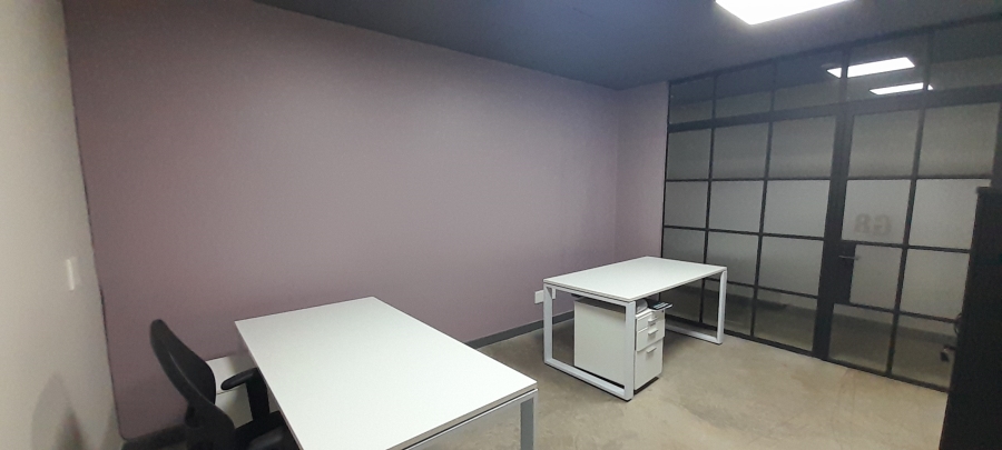 To Let Commercial Property for Rent in Faerie Glen Gauteng