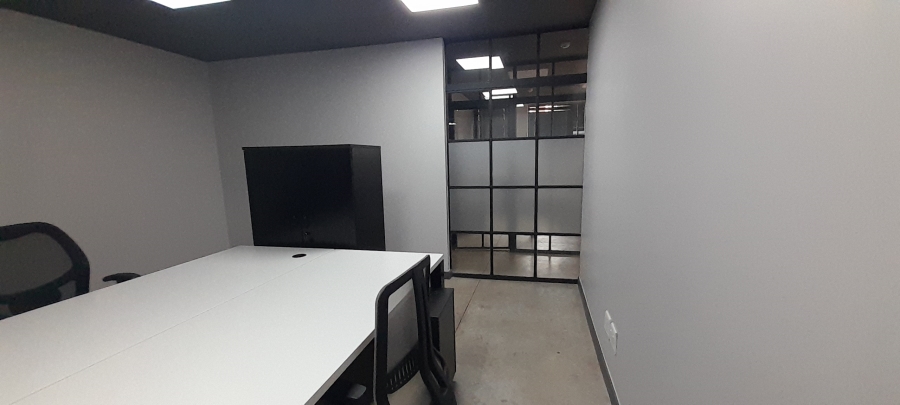 To Let Commercial Property for Rent in Faerie Glen Gauteng