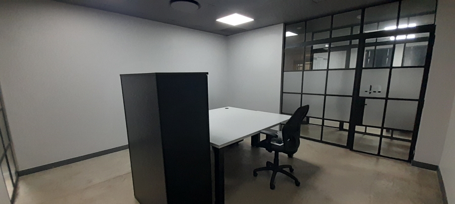 To Let Commercial Property for Rent in Faerie Glen Gauteng