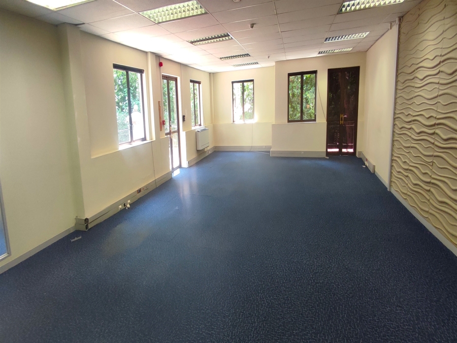 To Let Commercial Property for Rent in Hyde Park Gauteng