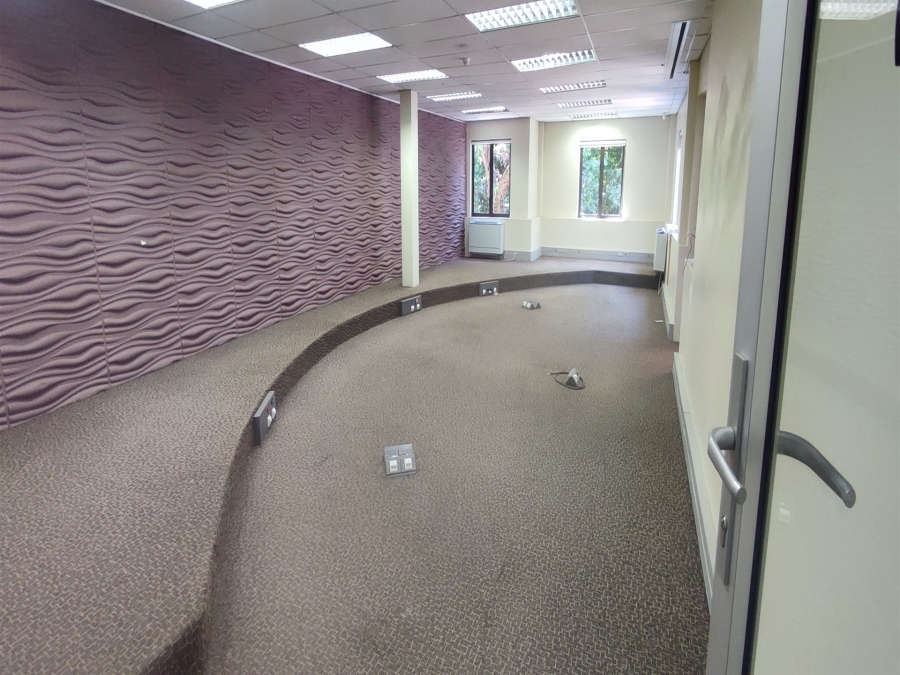 To Let Commercial Property for Rent in Hyde Park Gauteng