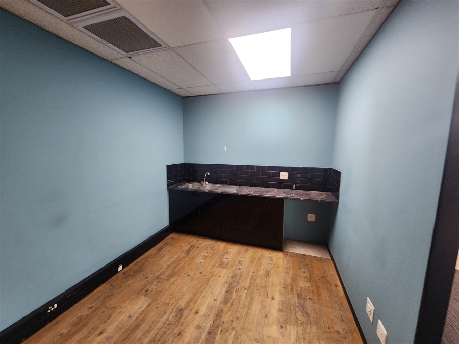 To Let Commercial Property for Rent in Strathavon Gauteng