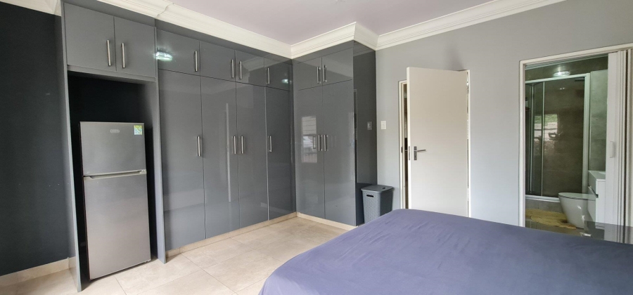 To Let 1 Bedroom Property for Rent in Buccleuch Gauteng