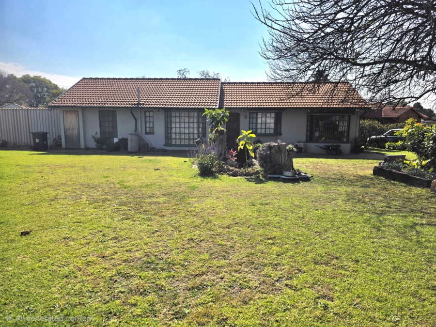 3 Bedroom Property for Sale in Heuweloord Gauteng