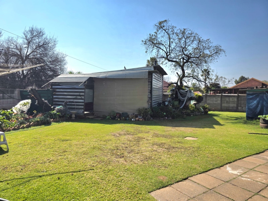 3 Bedroom Property for Sale in Heuweloord Gauteng