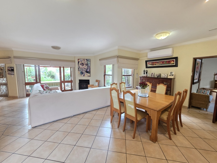 To Let 5 Bedroom Property for Rent in Woodhill Estate Gauteng