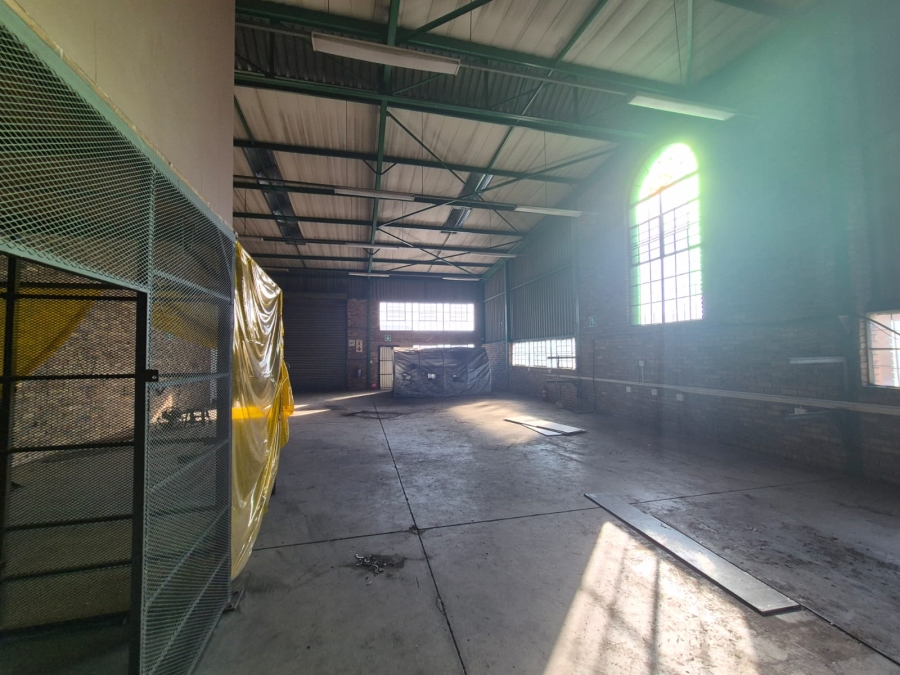 To Let Commercial Property for Rent in Hennops Park Industrial Gauteng