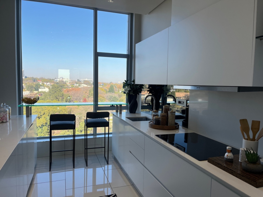 To Let 2 Bedroom Property for Rent in Sandhurst Gauteng
