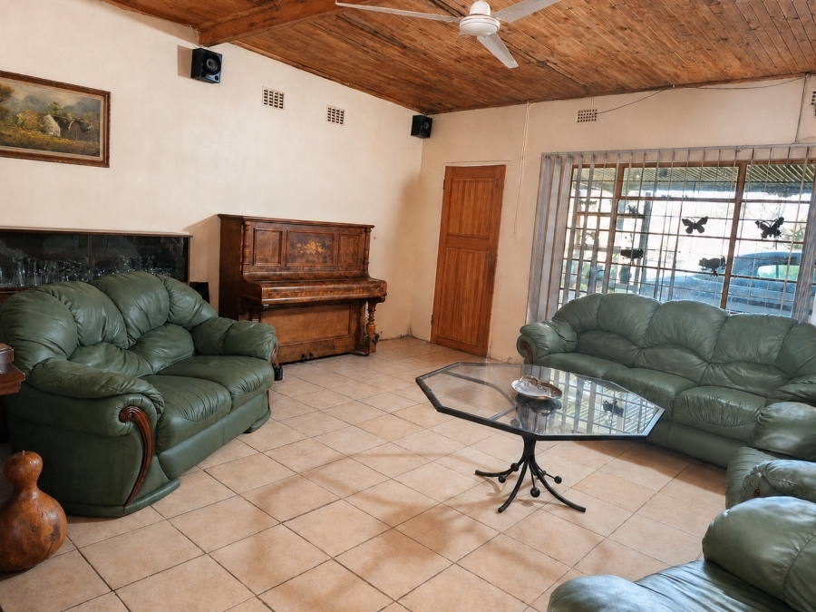 5 Bedroom Property for Sale in Cullinan Gauteng