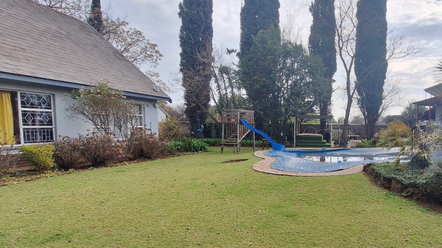 4 Bedroom Property for Sale in Vaalview Gauteng