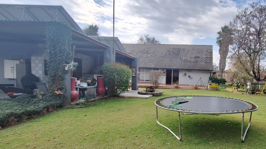 4 Bedroom Property for Sale in Vaalview Gauteng