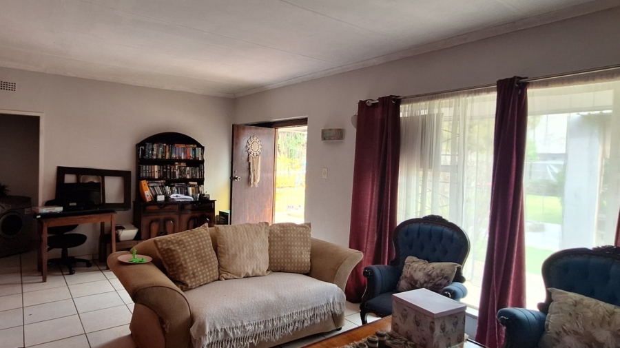 4 Bedroom Property for Sale in Vaalview Gauteng