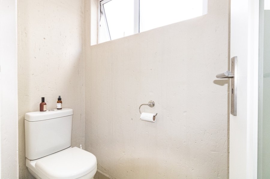 To Let 2 Bedroom Property for Rent in Paulshof Gauteng