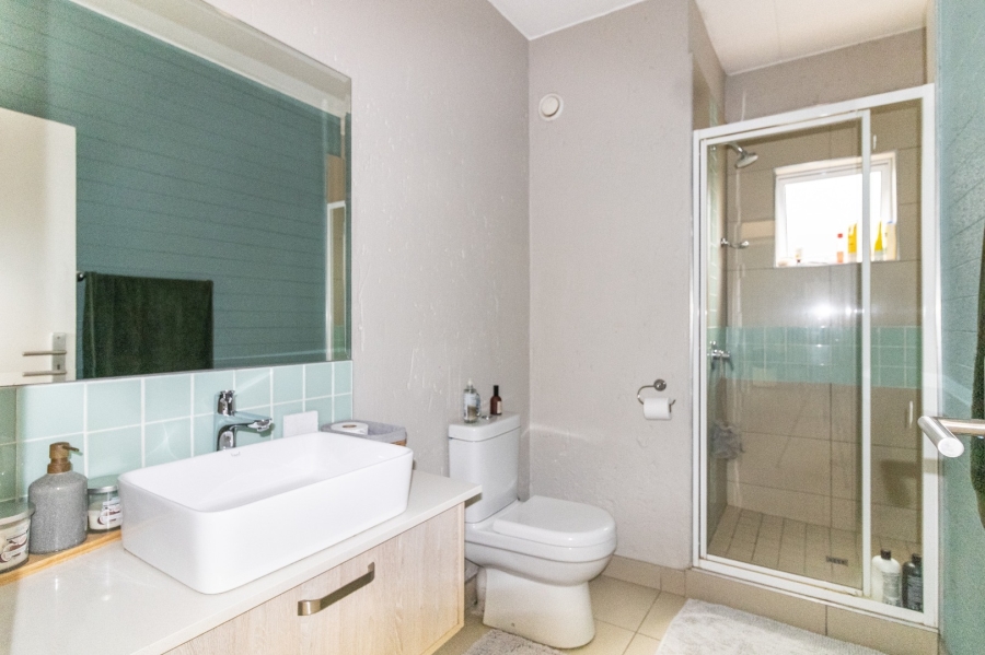 To Let 2 Bedroom Property for Rent in Paulshof Gauteng