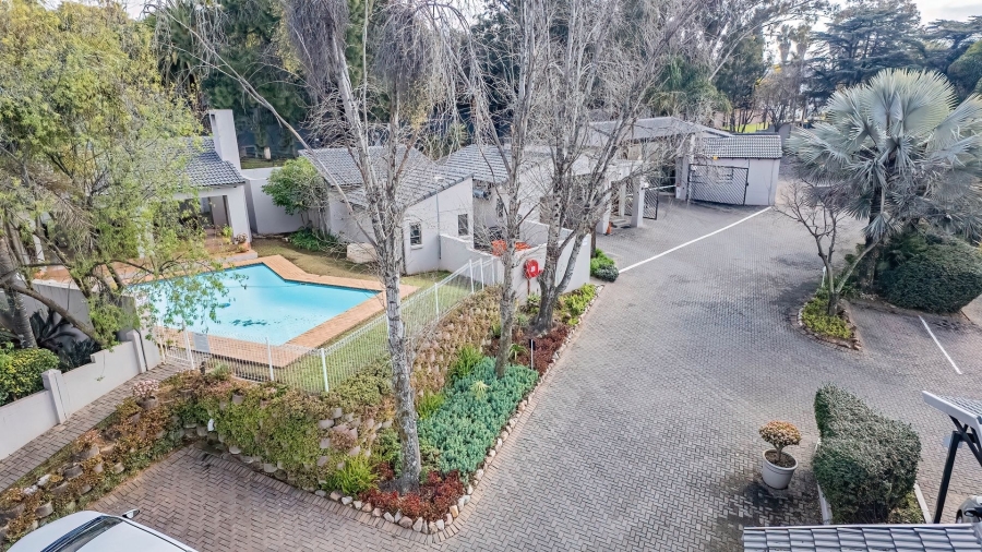 1 Bedroom Property for Sale in Morningside Gauteng