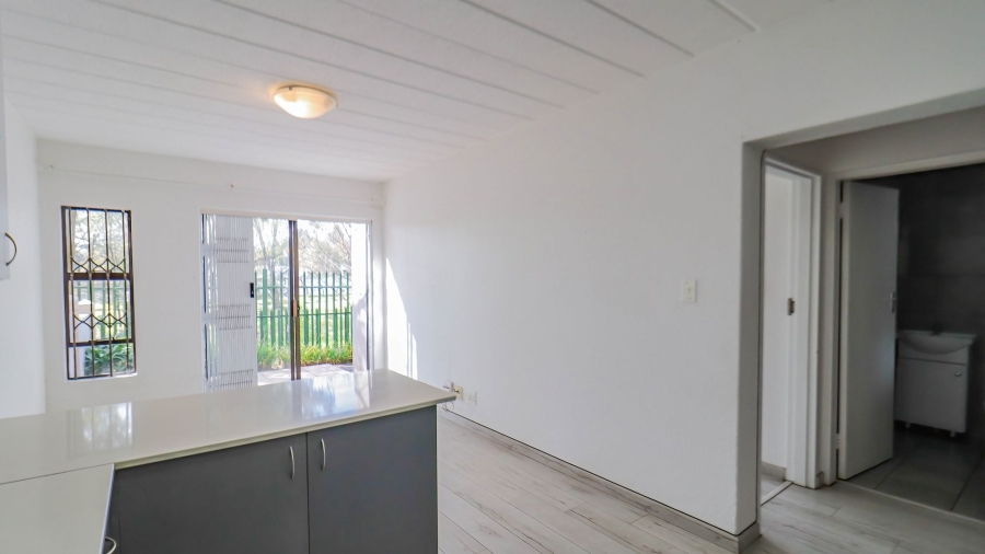 1 Bedroom Property for Sale in Morningside Gauteng