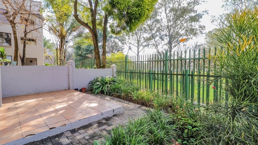 1 Bedroom Property for Sale in Morningside Gauteng