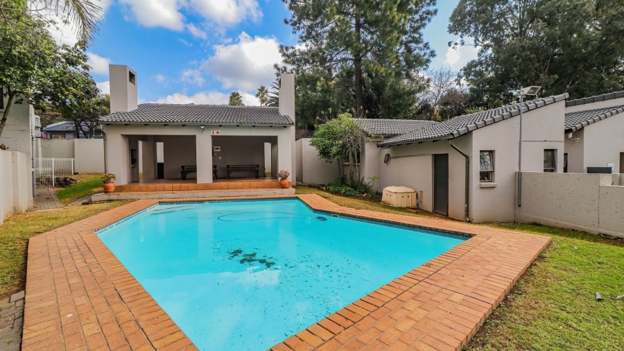 1 Bedroom Property for Sale in Morningside Gauteng