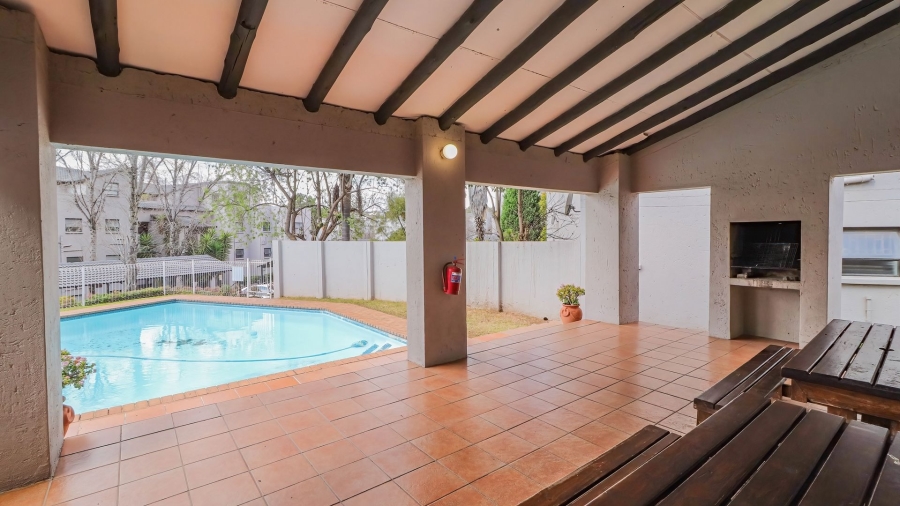 1 Bedroom Property for Sale in Morningside Gauteng